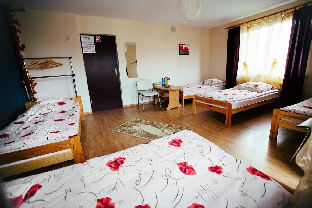 Tanie Noclegi 2 Kielce Eksteriør billede